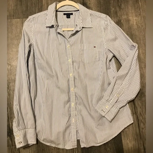Iconic Tommy Hilfiger Classic button-up style w/White and Blue Striped Shirt - L - Picture 7 of 10